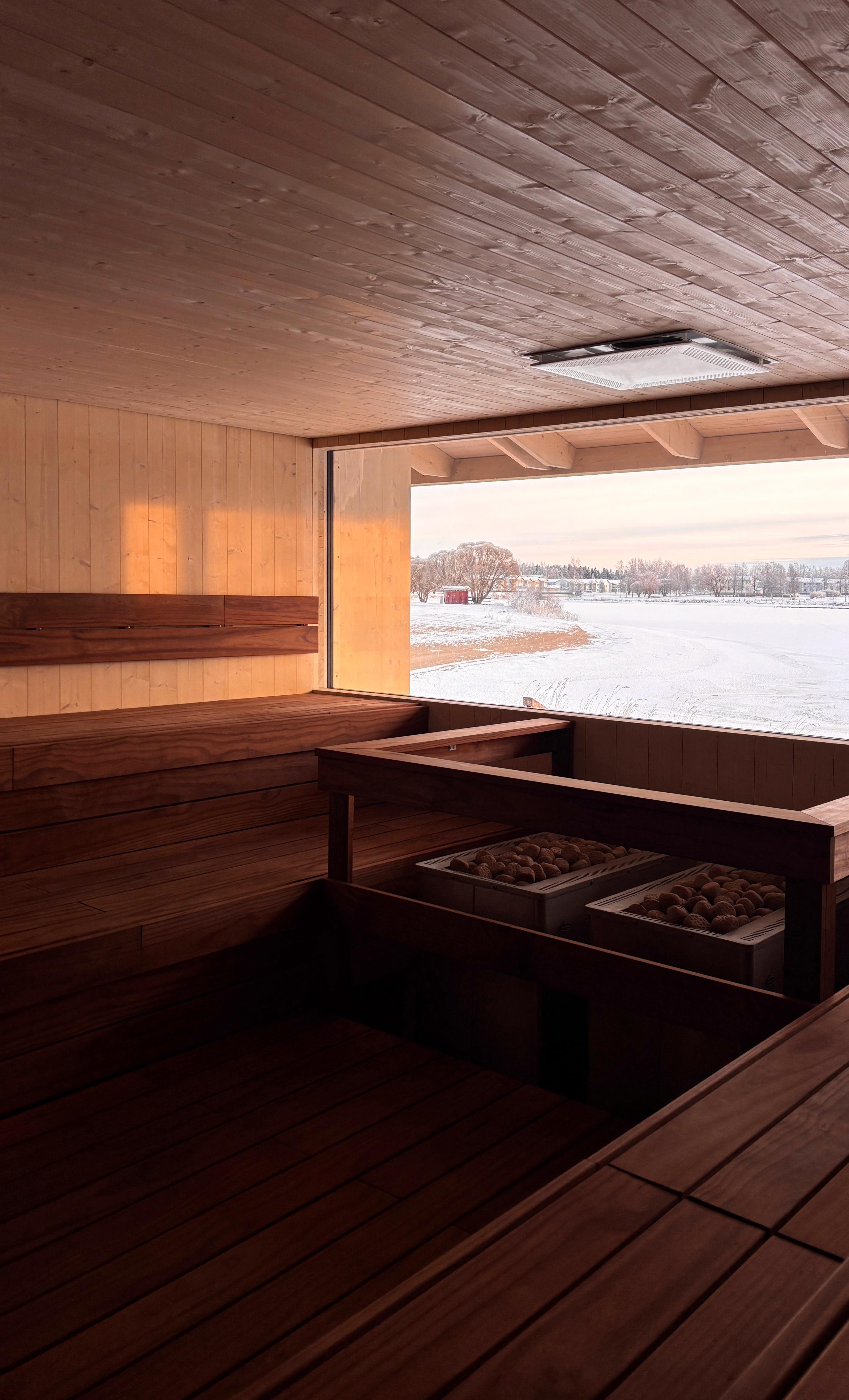 Black Sauna