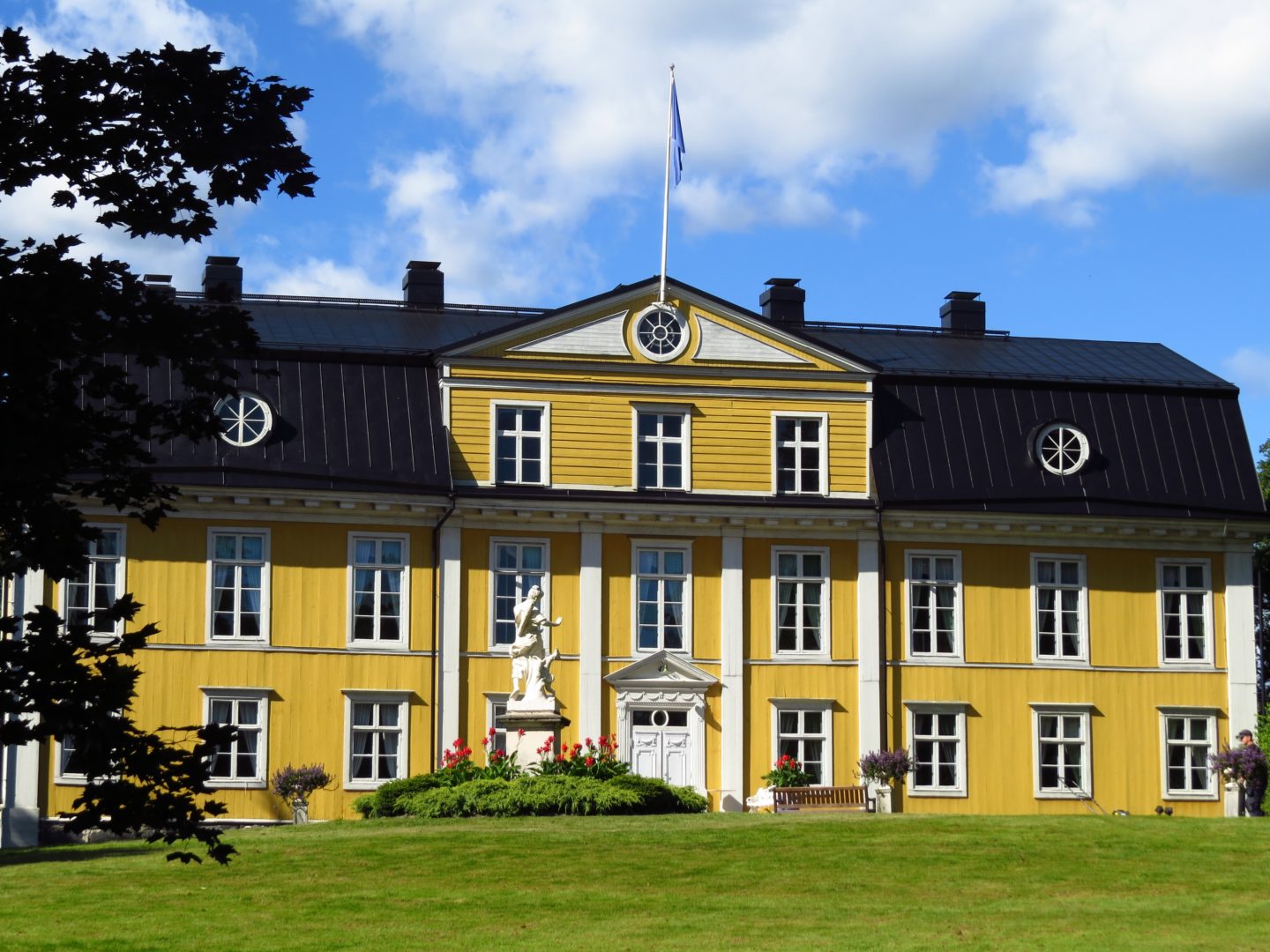 Mustion Castle Park