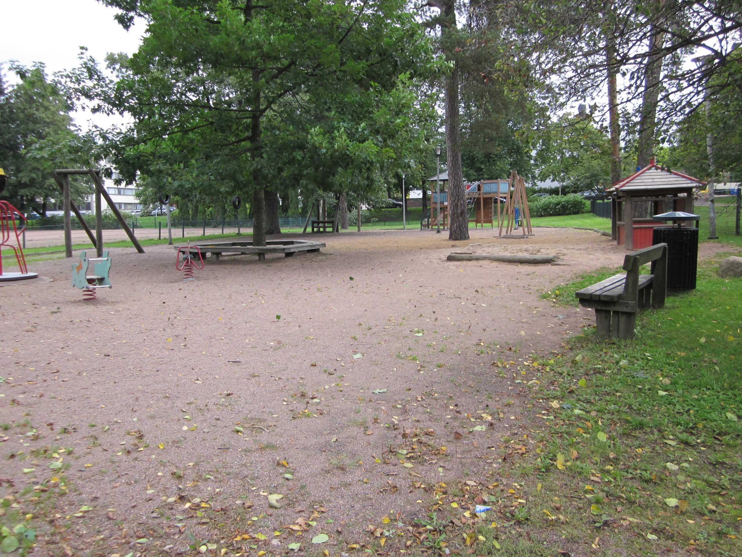 Isopuiston playground